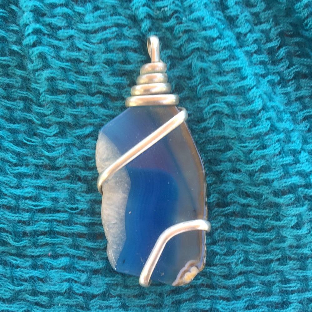 5/$25 blue stone pendant